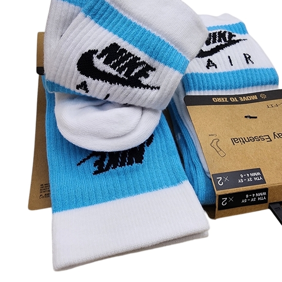Nike Youth 4 Pack Everyday Essential Crew Socks - S - Picture 2 of 5